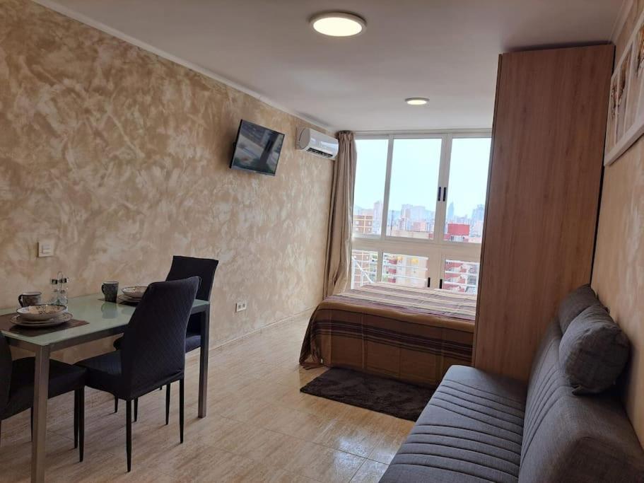 Apartament Cozy Studio With Sea View Benidorm Zewnętrze zdjęcie